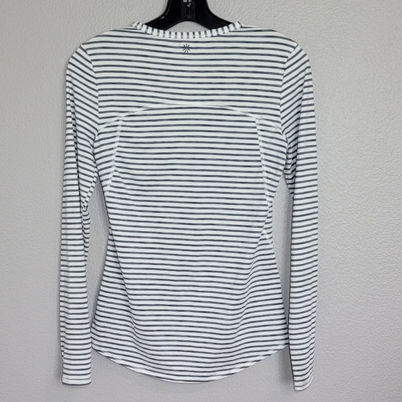 ATHLETA WOMEN  ACTIVE TOP / XS - Picture 3 of 12